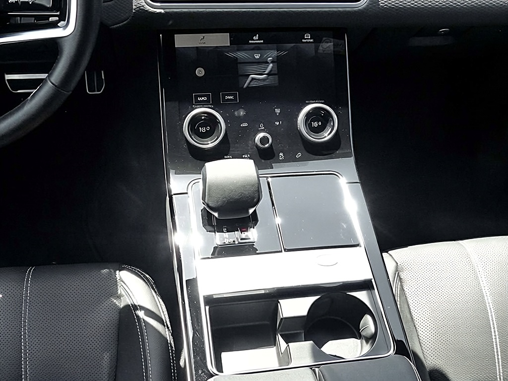 Land Rover Range Rover Velar R-Dynamic SE 3.0 – Vista 4