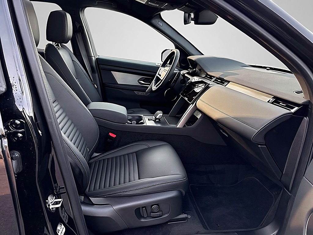 Land Rover Discovery Sport DYNAMIC SE AWD – Vista 6