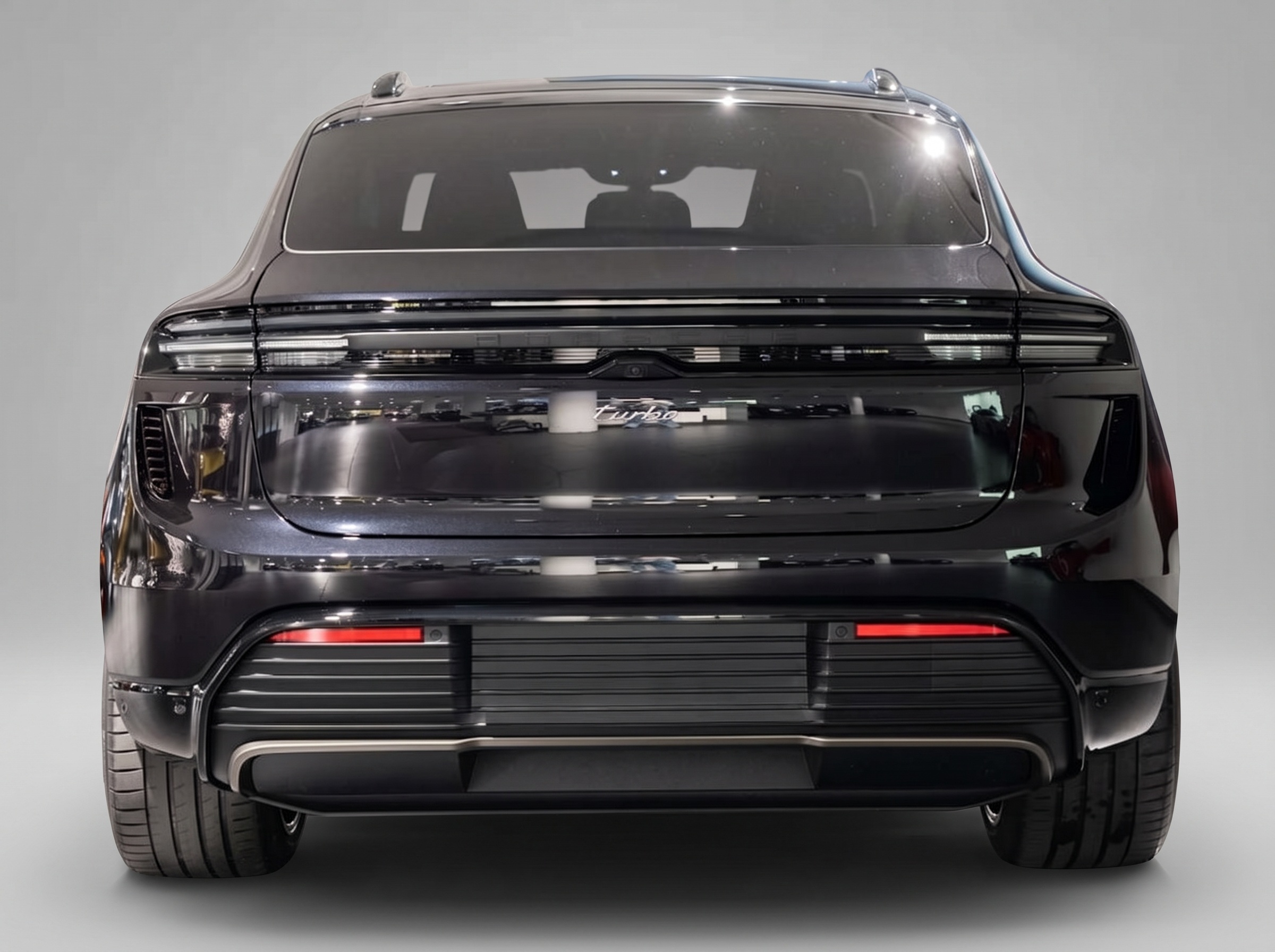 Porsche Macan Turbo HA-Lenkung Head-Up Surround-View – View 3