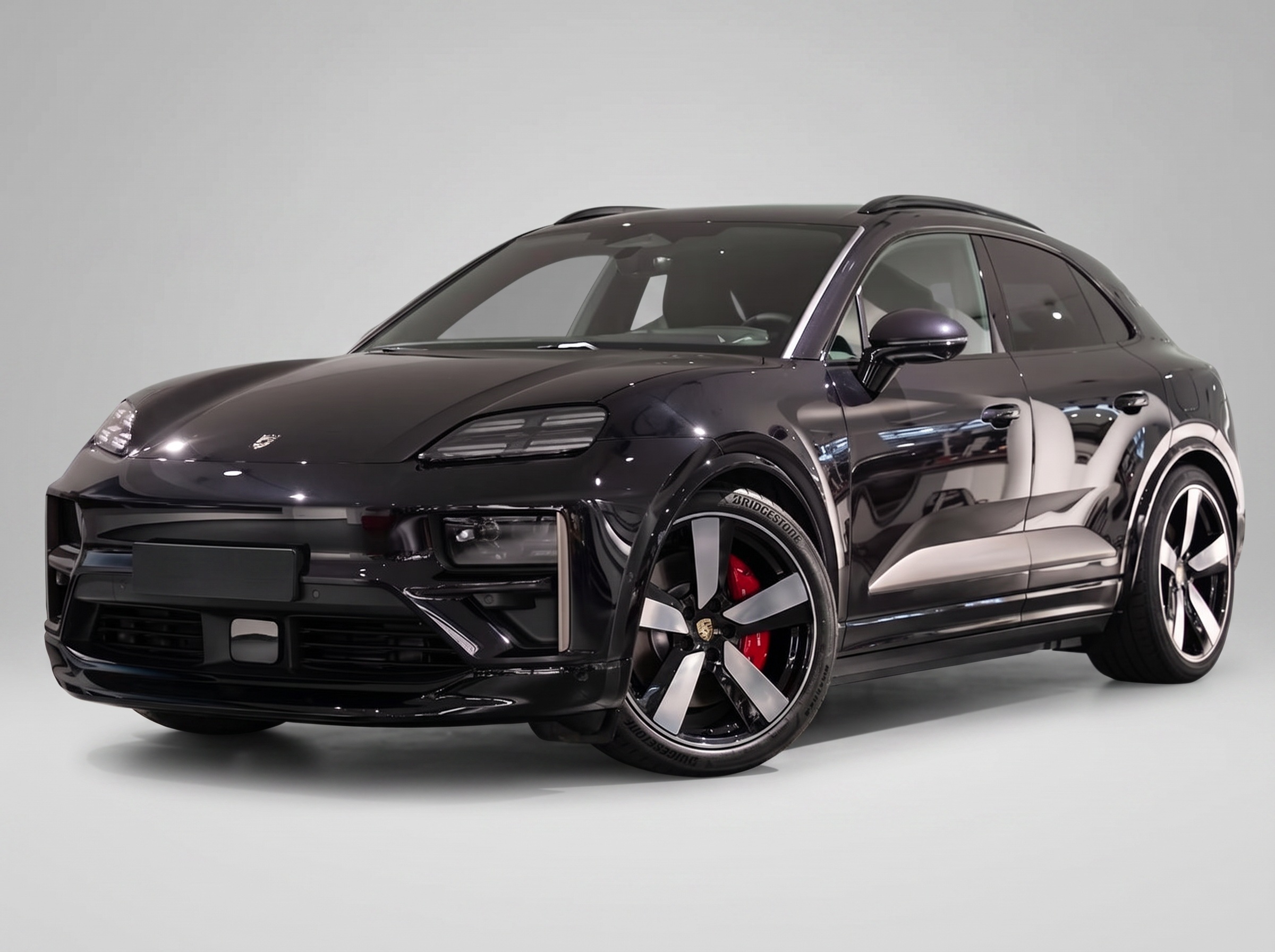 Porsche Macan Turbo HA-Lenkung Head-Up Surround-View – View 5