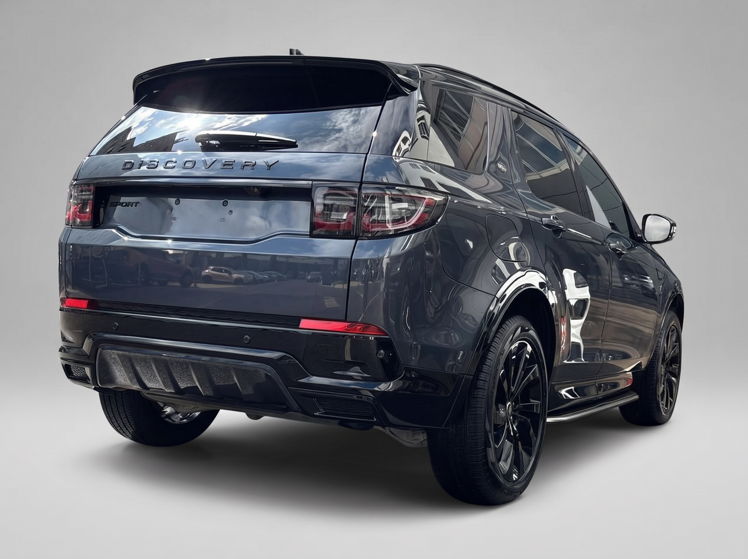 Land Rover Discovery Sport Dynamic SE – Vista 4