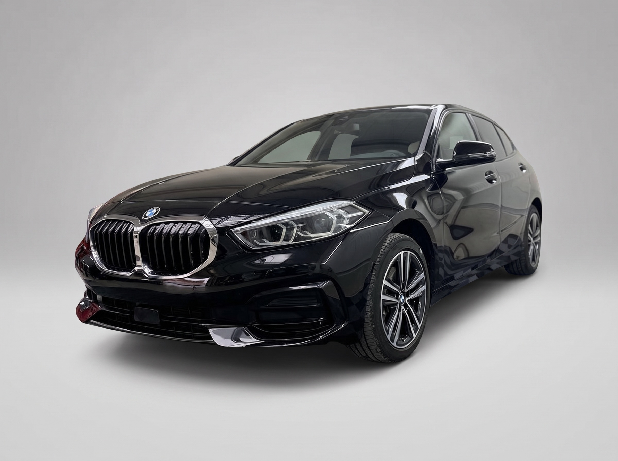 BMW 118 118 i Sport Line / Shadowline – Importfahrzeug aus Deutschland in die Schweiz