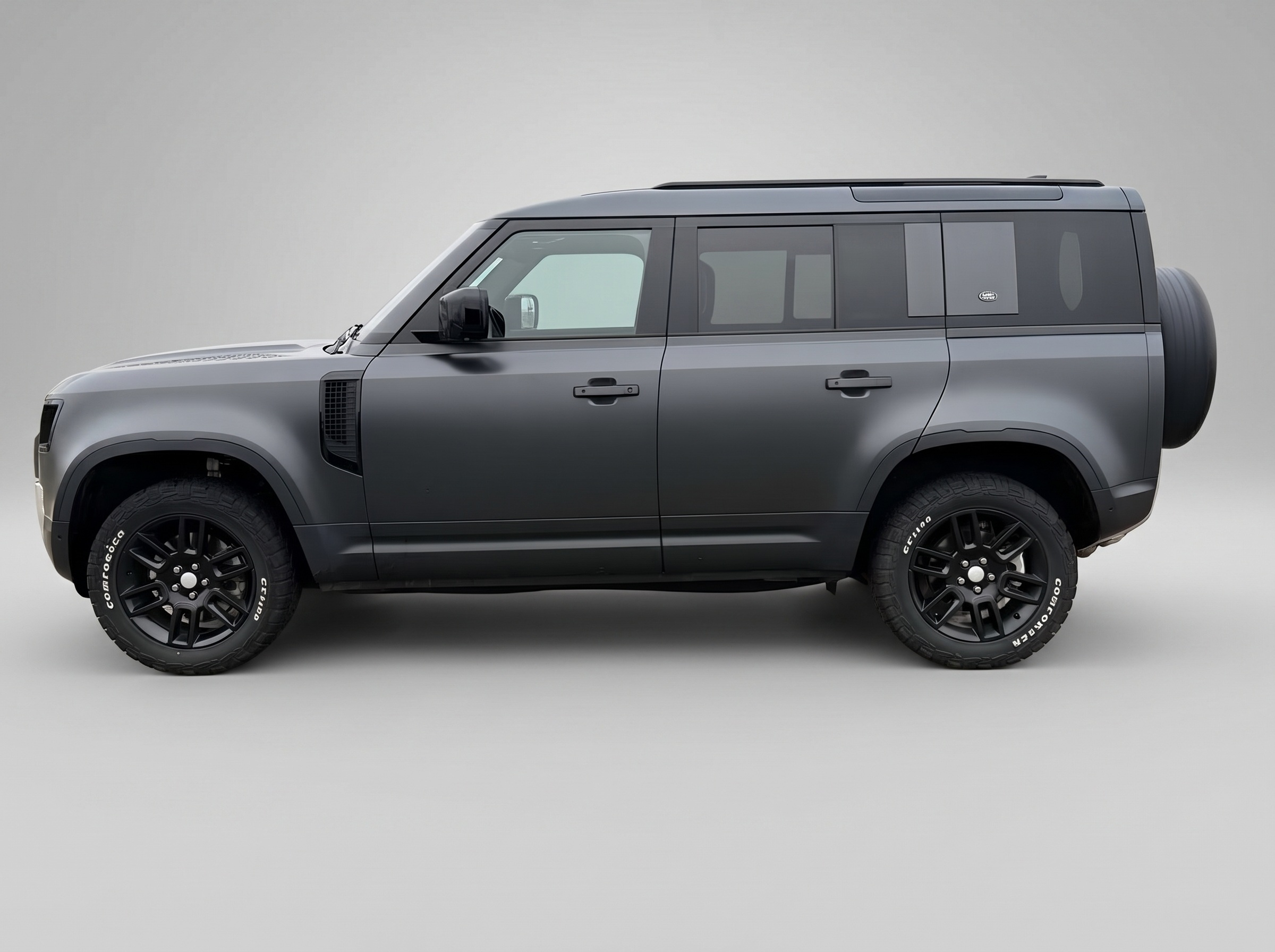 Land Rover Defender 110 S – Vista 2
