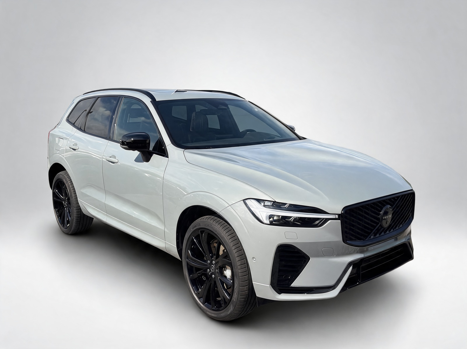 Volvo XC60 T8 Plus Black Edition – Vista 5