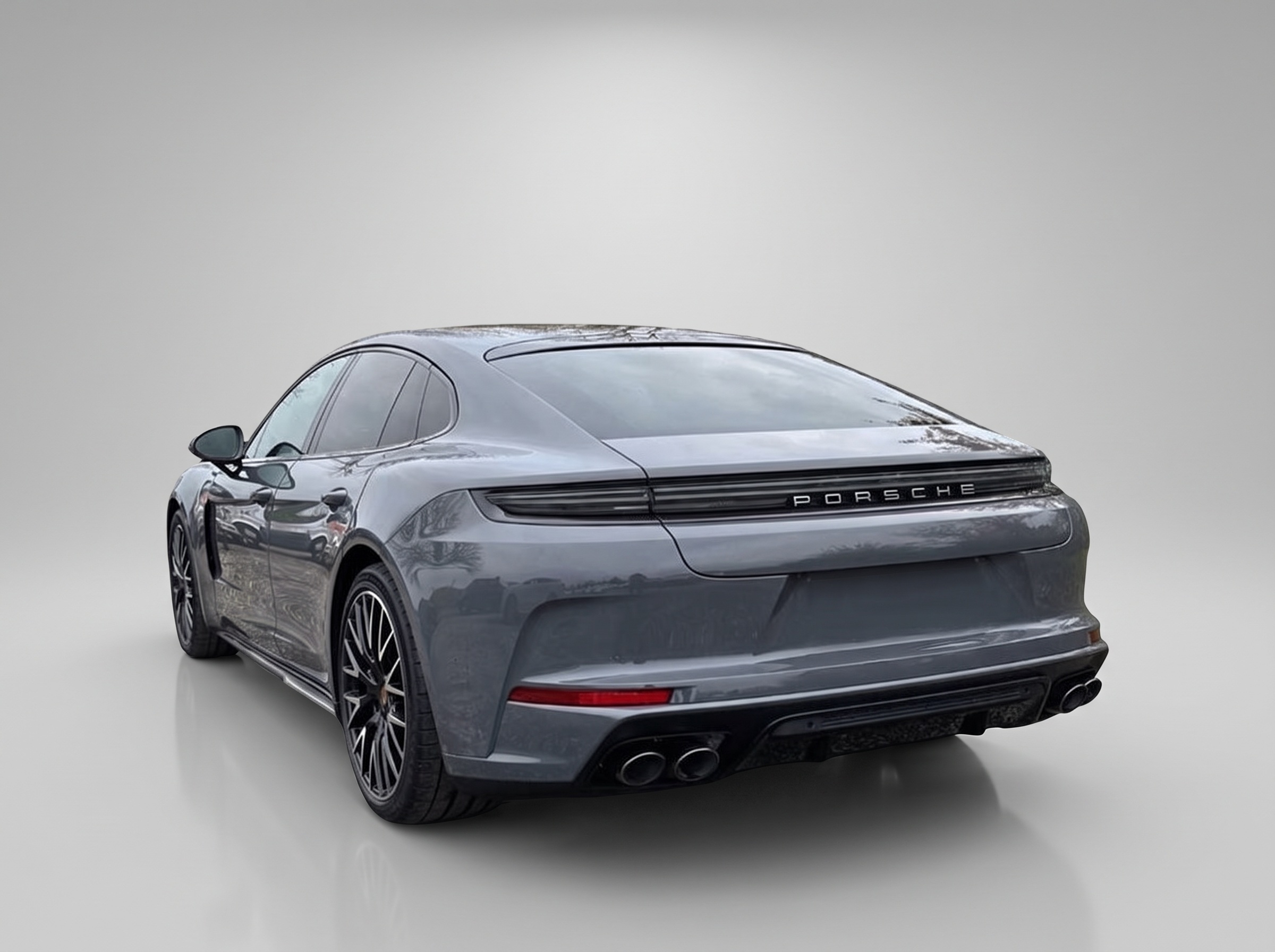 Porsche Panamera 4 Sportpaket – Vista 2